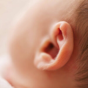 علت عفونت گوش نوزاد و راه درمان عفونت گوش کودکان